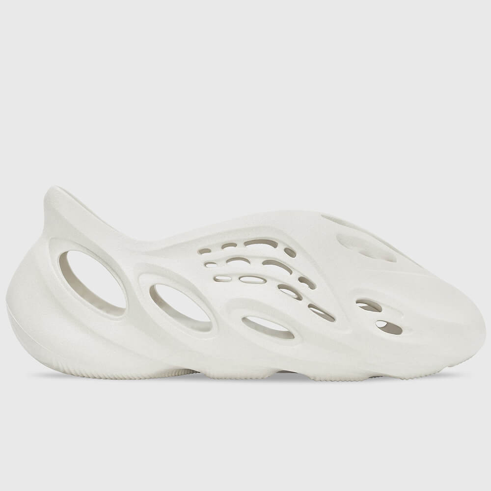 adidas-yeezy-foam-runner-ararat-2