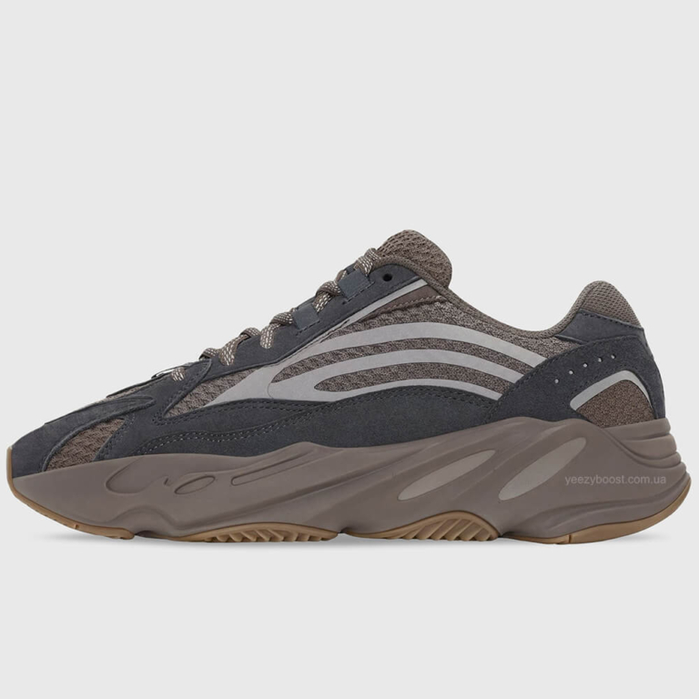 Yeezy boost 700 store v2 grey